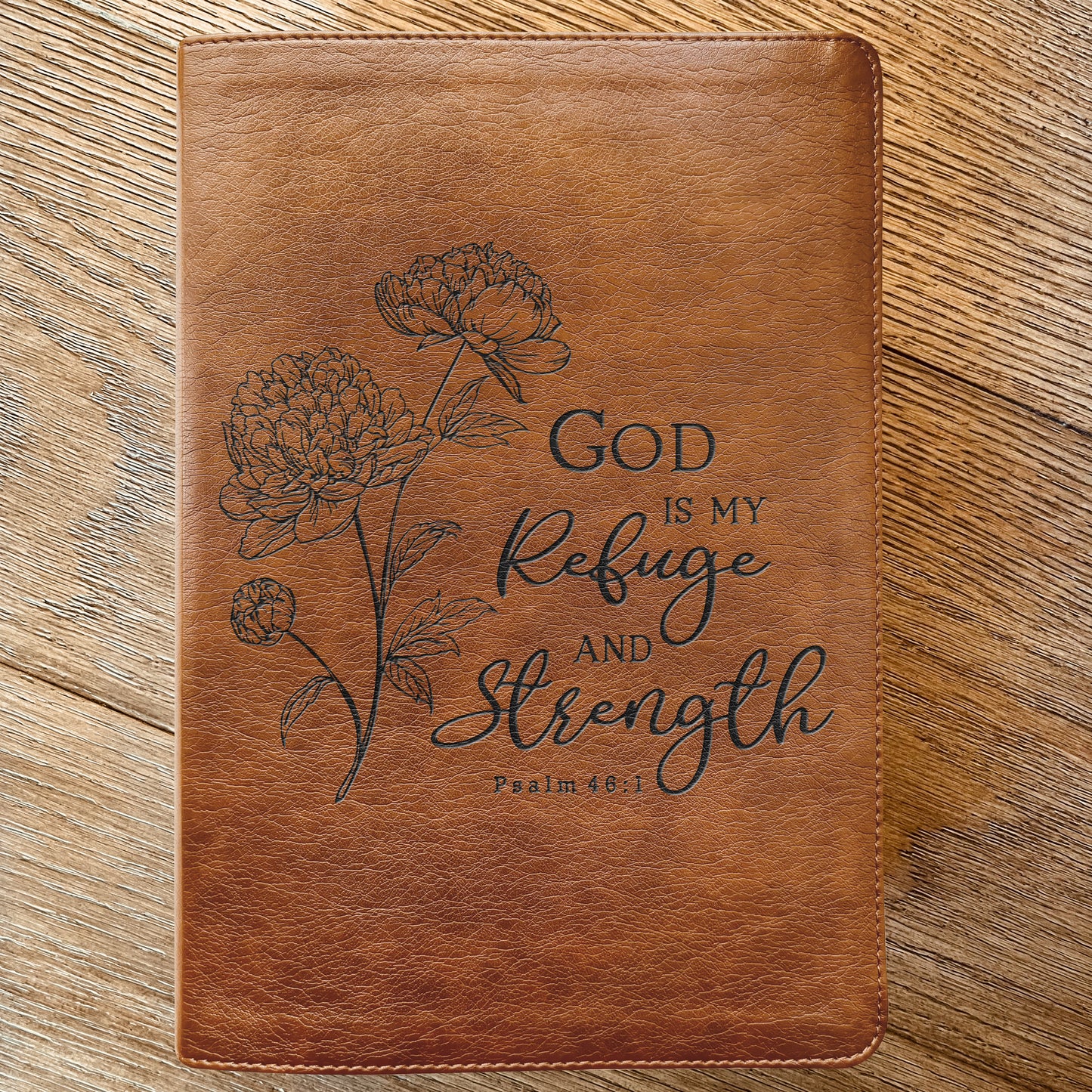 Personalized NLT Bible: Create Your Own Custom Engraved Design with a Designer, Large Print Thinline Reference New Living Translation Bible - Aylev