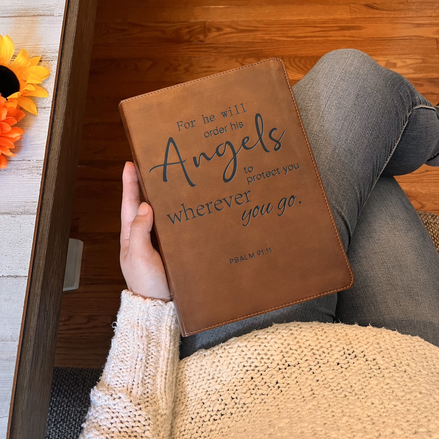 Personalized ESV Bible: Create Your Own Custom Engraved Design with a Designer, Large Print Double-Column Format English Standard Holy Bible - Aylev