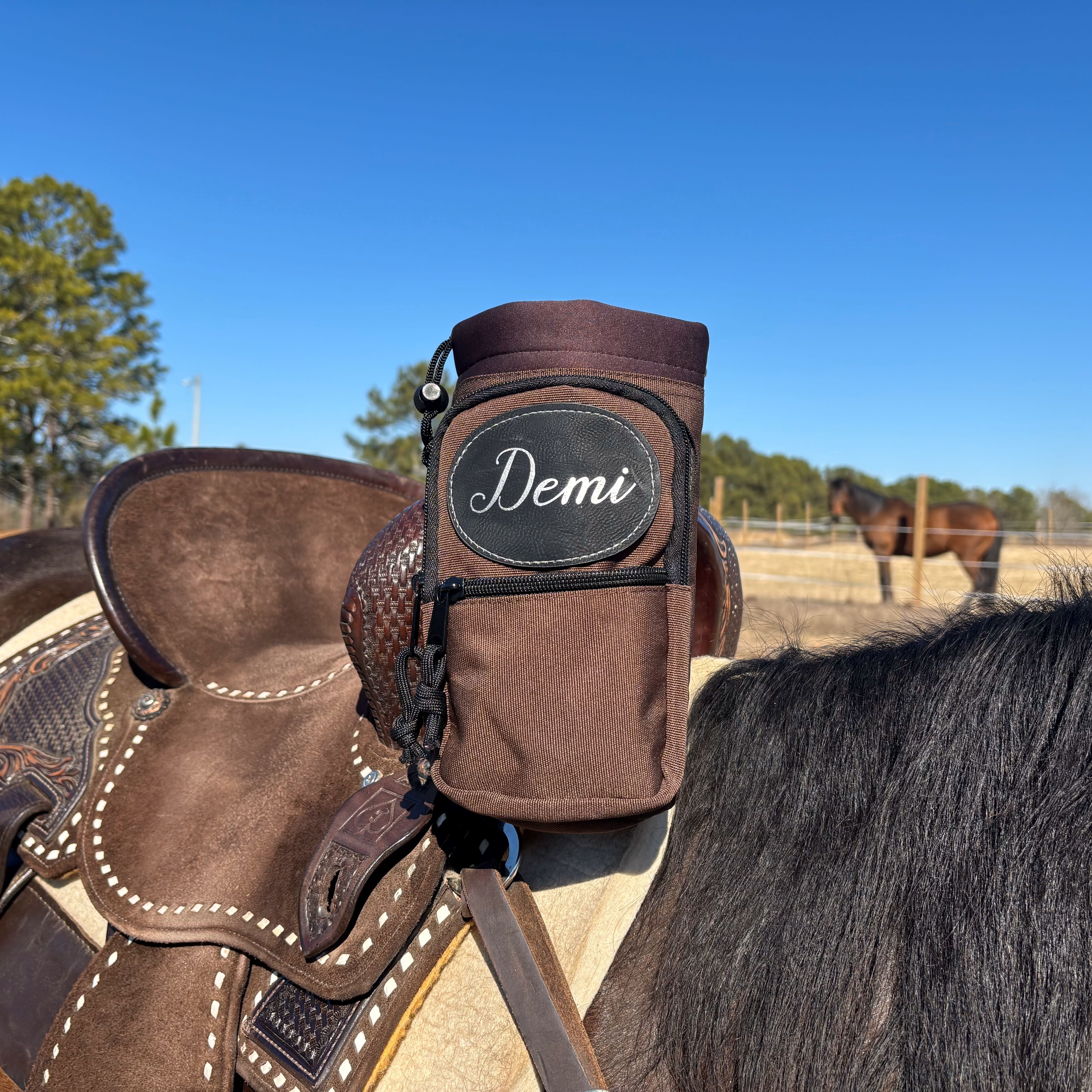 Personalized Horse Saddle Water Bottle Holder, Brown, Multi Pocket Horse Saddle Drink Holder up to 40oz, Horse Gifts, Horse Stuff Horse Tack Personalized Horse Saddle Water Bottle Holder, Brown, Multi Pocket Horse Saddle Drink Holder up to 40oz, Horse Gifts, Horse Stuff Horse Tack