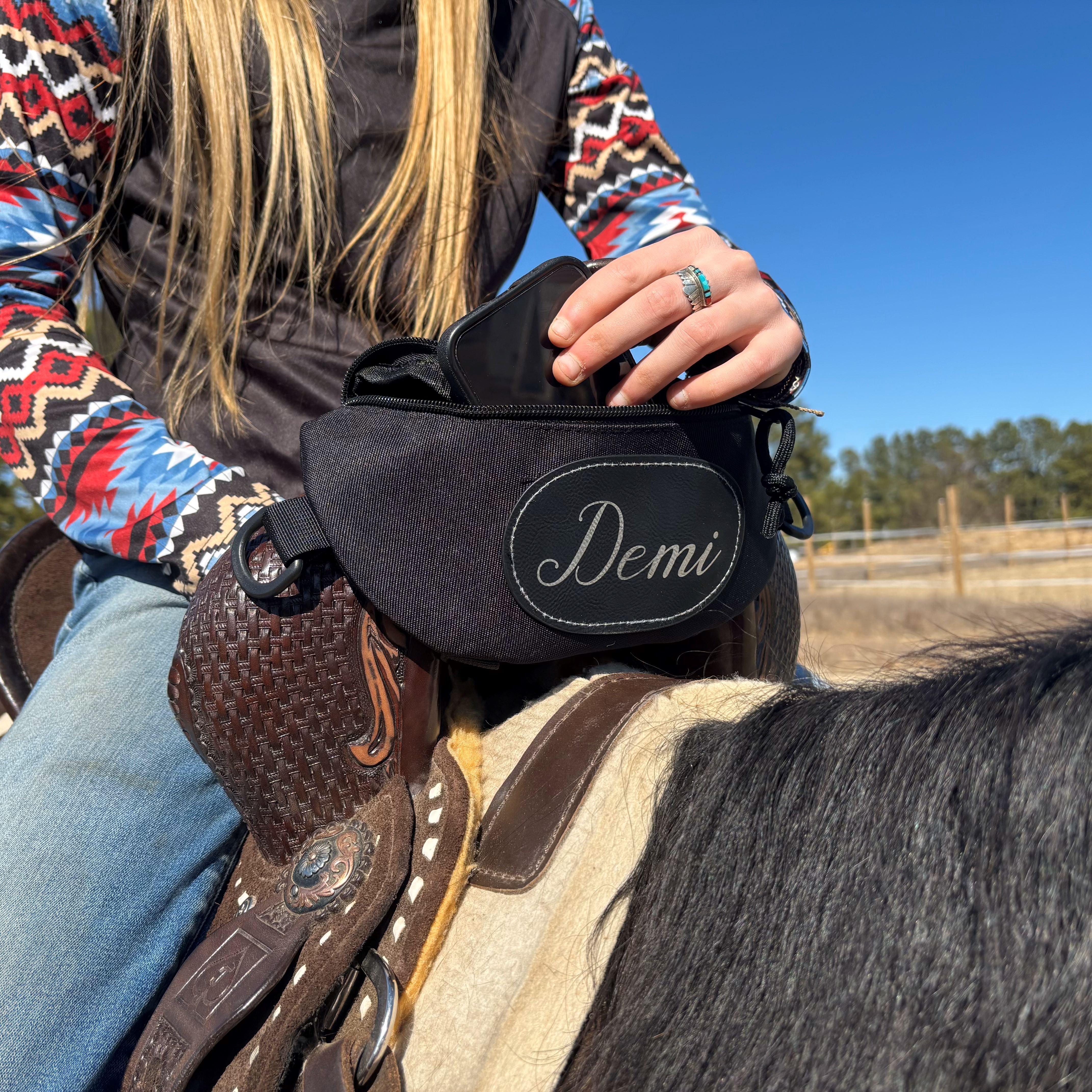 Personalized Horse Saddle Bag, Black Pommel Bag Horse Saddle, Horse Tack, Horse Gifts, Horse Stuff, Equestrian Gifts, Saddle Accessories Personalized Horse Saddle Bag, Black Pommel Bag Horse Saddle, Horse Tack, Horse Gifts, Horse Stuff, Equestrian Gifts, Saddle Accessories