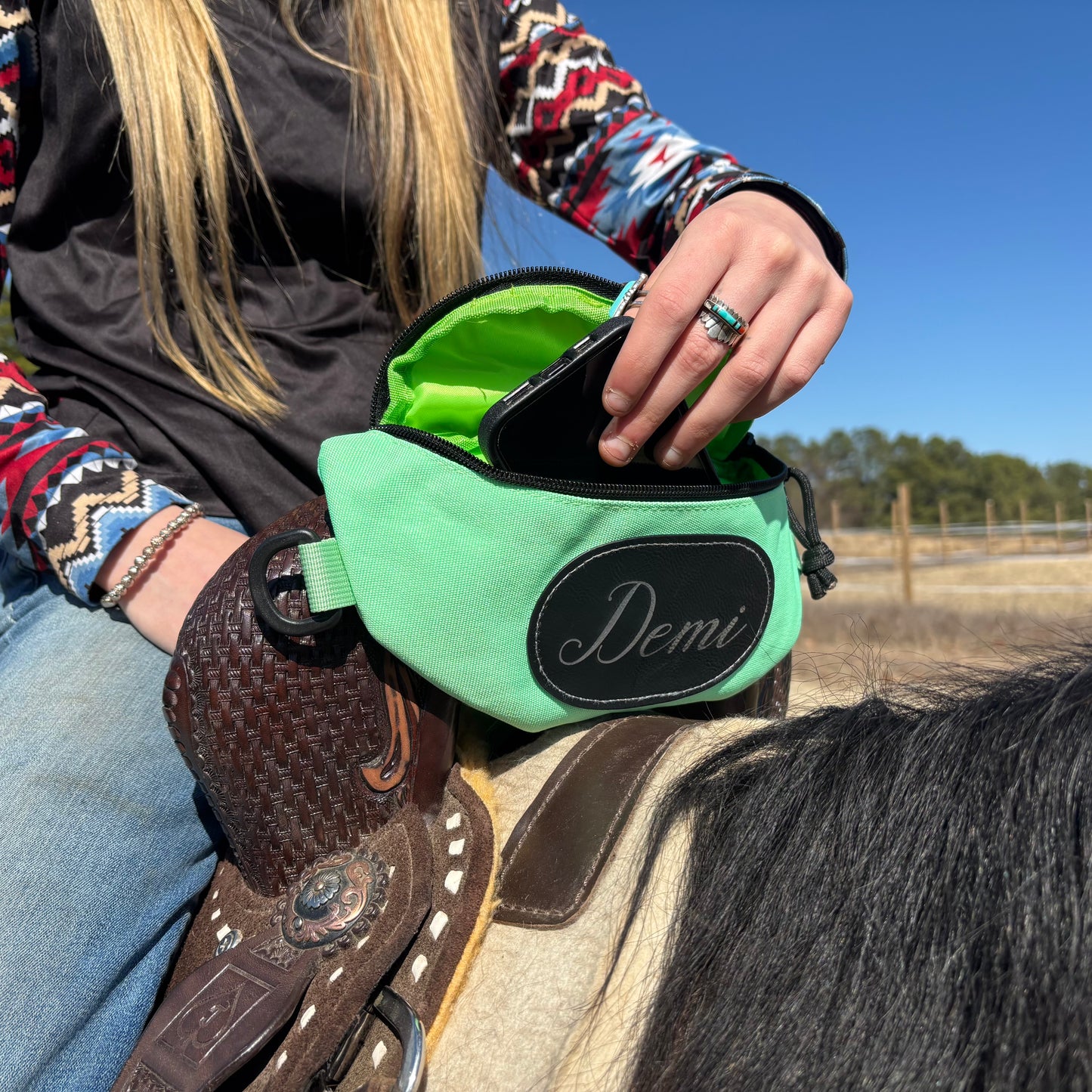 Personalized Horse Saddle Bag, Neon Green Pommel Bag Horse Saddle, Horse Tack, Horse Gifts, Horse Stuff, Equestrian Gifts, Saddle Accessories