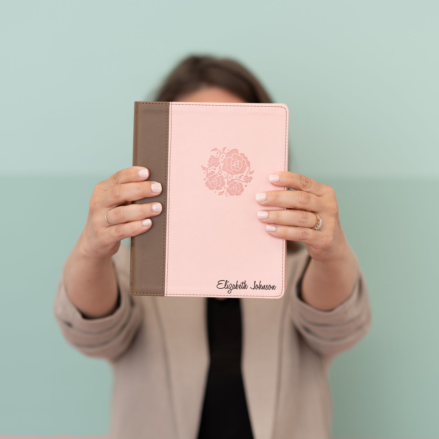 Personalized Women's NIV Bible with name Engraved, NIV Journaling Bible, Custom Bible Engraved Name, New International Version, Baptism Gift