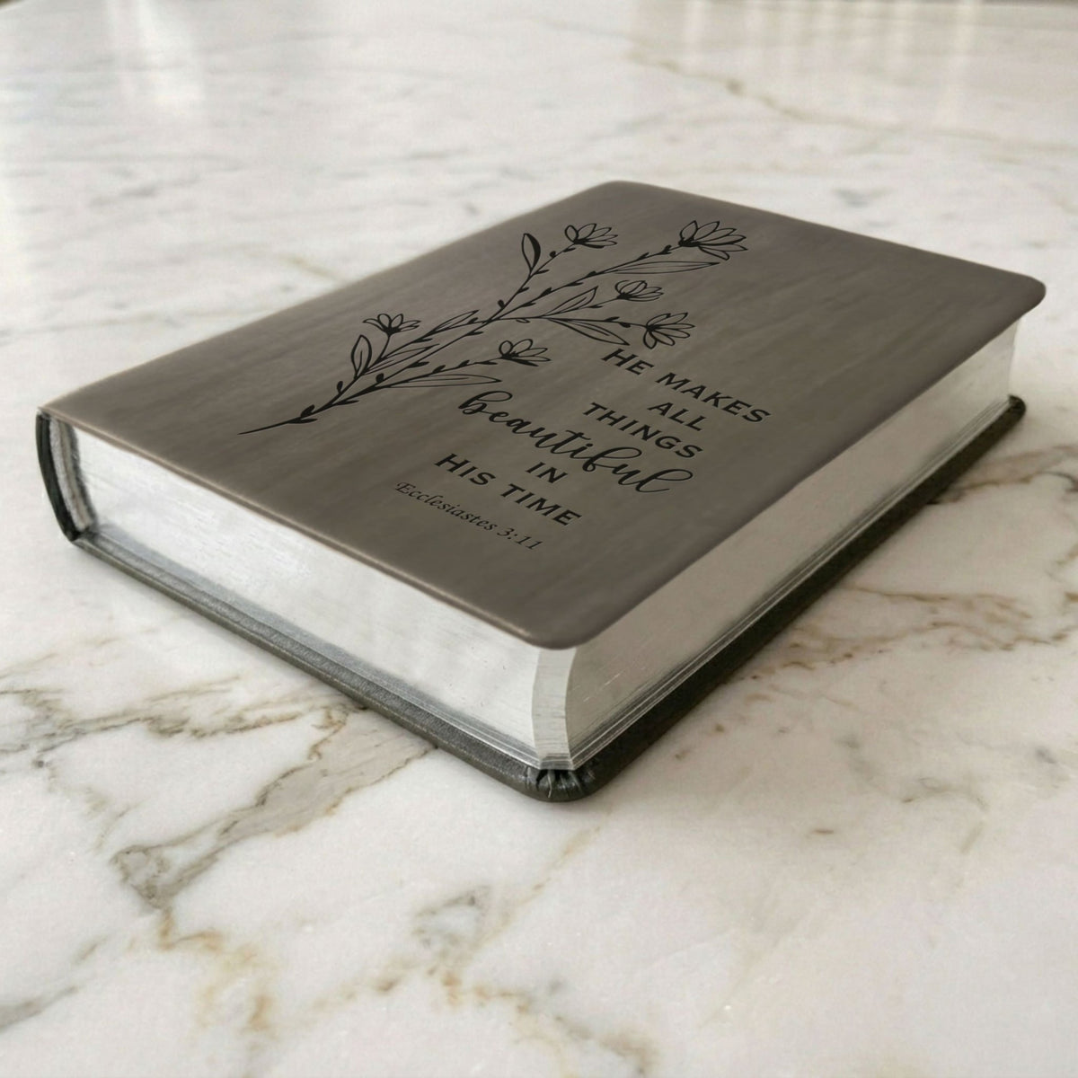 Personalized NASB Bible: Create Your Own Custom Engraved Design with a Designer, Giant Print, Red Letter, New American Standard Holy Bible - Religious Books - Aylev
