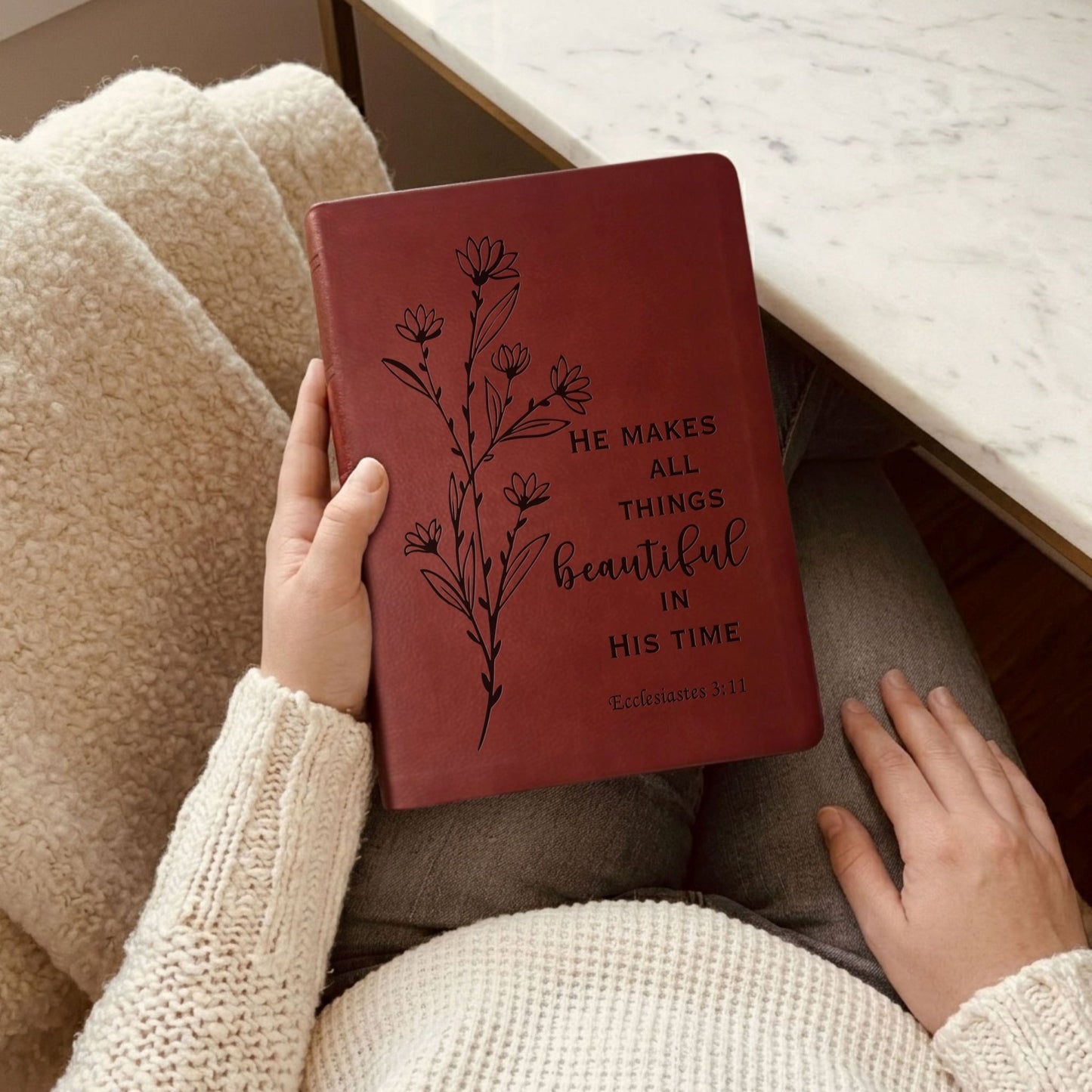 Personalized NASB Bible: Create Your Own Custom Engraved Design with a Designer, Giant Print, Red Letter, New American Standard Holy Bible - Religious Books - Aylev