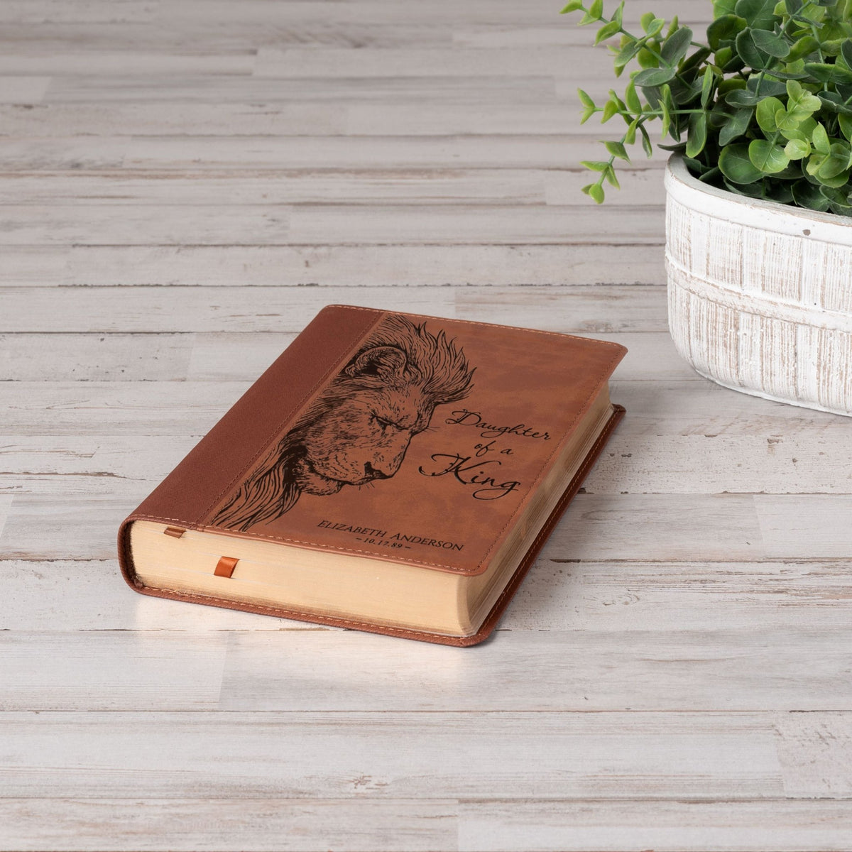 Personalized NIV Large Print Bible, Custom Engraved Name, Daughter of a King Lion Design, Christian Gift, Baptism Gift, Bible Gifts for Her - Religious Books - Aylev