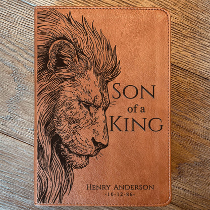 Personalized ESV RVR Bilingual Bible, Son of a King Lion Design, Custom Engraved Name, Christian Gift, Baptism Gift, Bible Gift for Him - Religious Books - Aylev