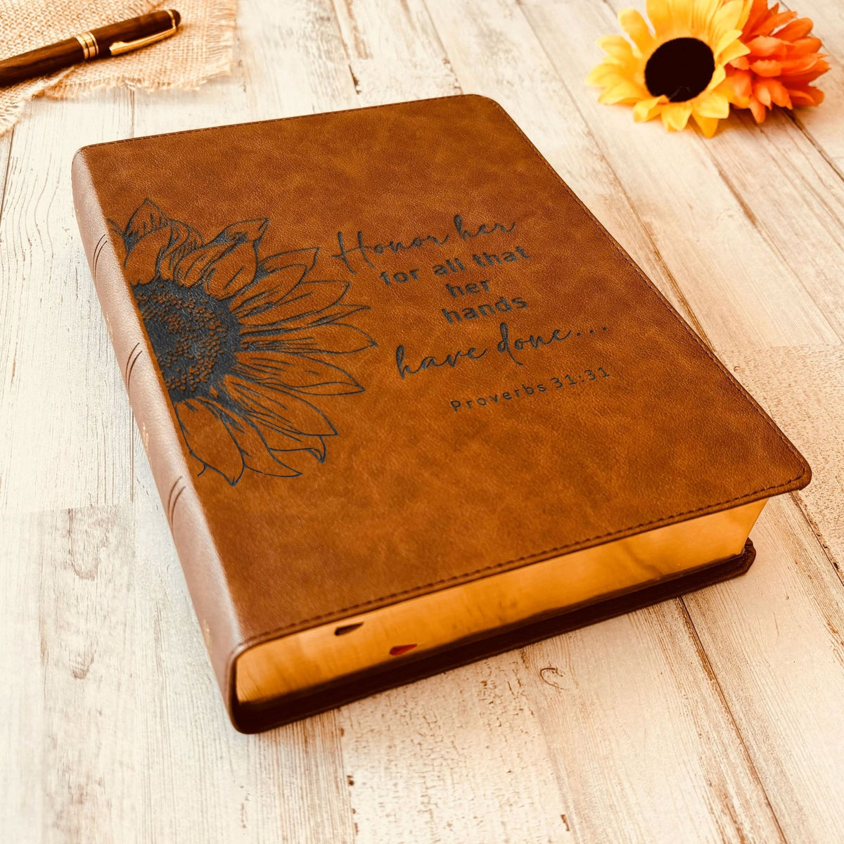 Personalized CSB Bible: Create Your Own Custom Engraved Design with a Designer, Large Print Wide-Margin Bible, Christian Standard Holy Bible - Religious Books - Aylev