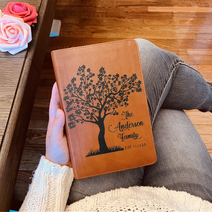 Personalized Family Bible, Custom ESV/RVR Biblia en Español Personalizada, Biblia Reina Valera 1960 en espanol Spanish Bible, Christian Gifts - Religious Books - Aylev