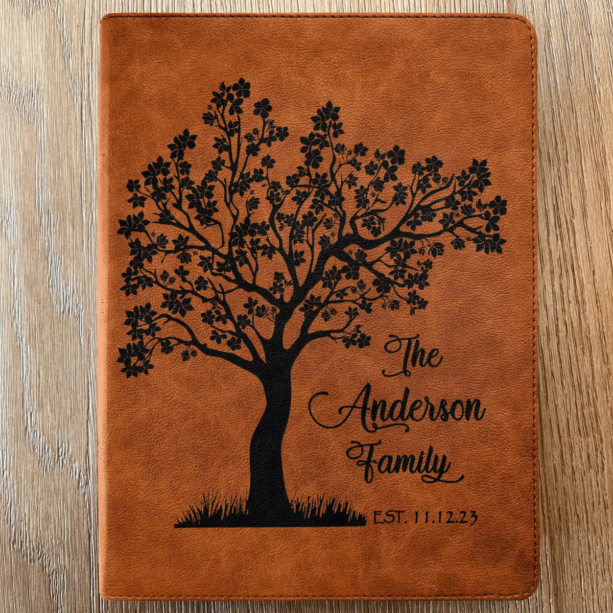 Personalized Family Bible, Custom CSB Family Tree Wide - Margin Bible, Engraved Bible, Wedding Bible, Christian Gifts Family Bible for Wedding - Religious Books - Aylev