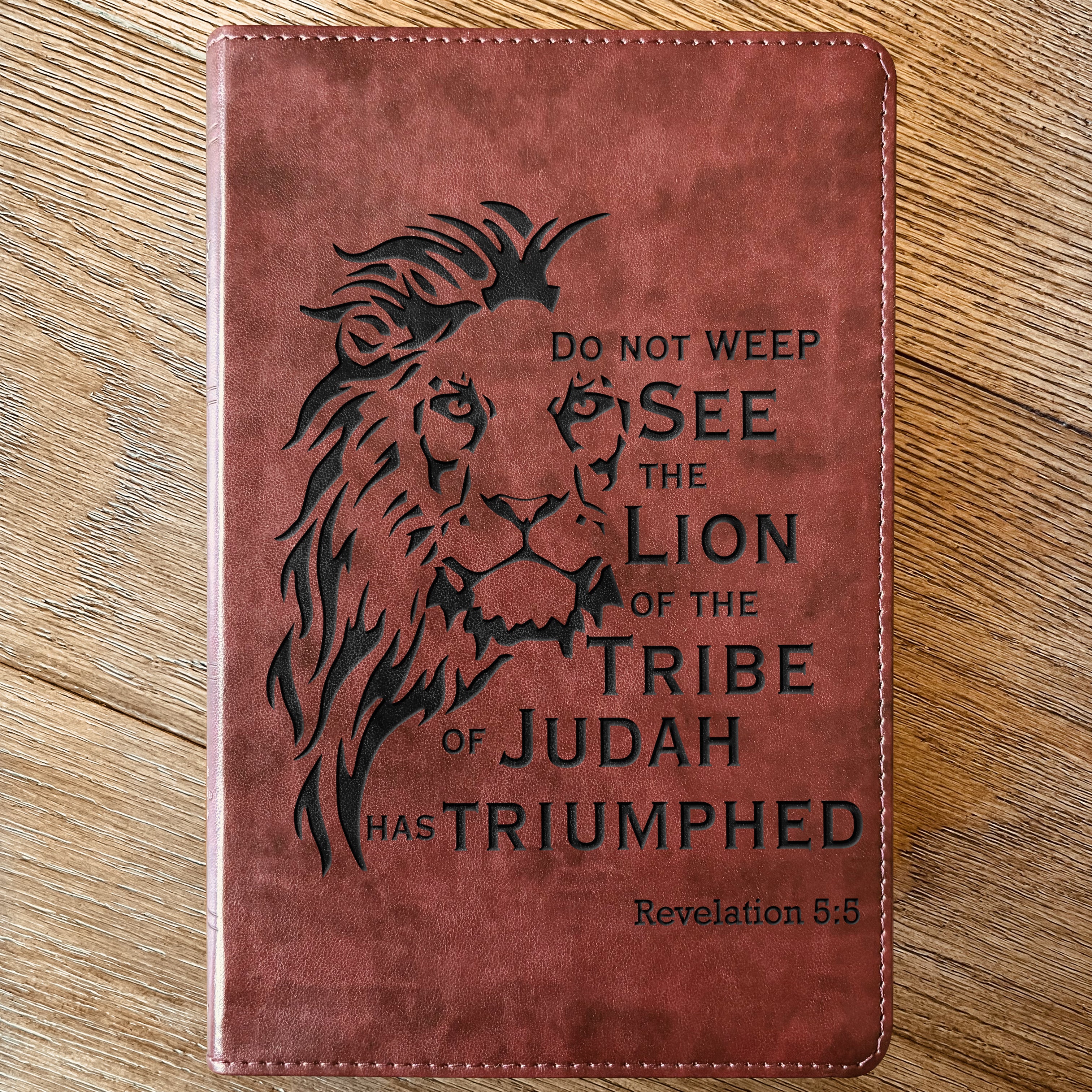 Personalized ESV Bible: Create Your Own Custom Engraved Design with a Designer, Large Print Thinline English Standard Holy Bible
