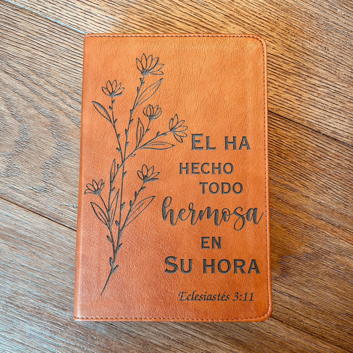 Custom Bilingual Bible, Biblia en Español Personalizada, Biblia Reina Valera 1960 en espanol, Spanish Bible, Christian Gifts - Religious Books - Aylev