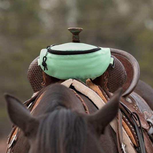 Horse Saddle Bag, Green Pommel Bag Horse Saddle, Horse Tack, Horse Gifts, Horse Stuff, Equestrian Gifts, Saddle Accessories