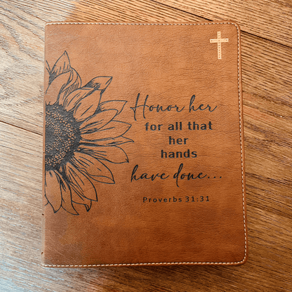Personalized NIV Bible: Create Your Own Custom Engraved Design with a Designer, Comfort Print Journaling New International Version Holy Bible - Religious Books - Aylev