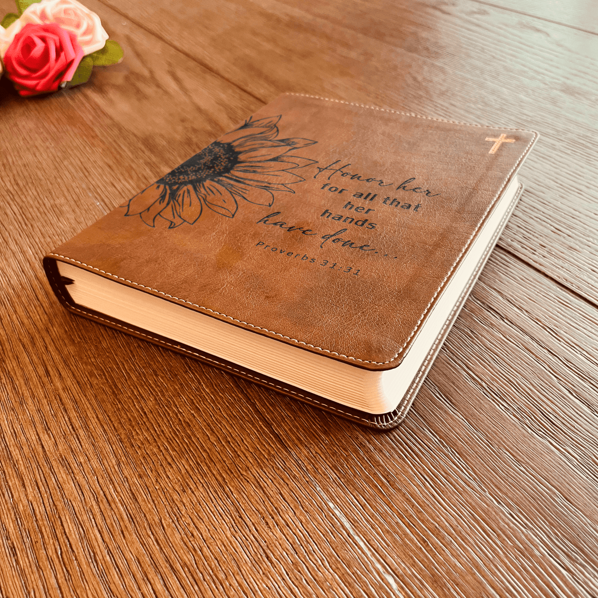 Personalized NIV Bible: Create Your Own Custom Engraved Design with a Designer, Comfort Print Journaling New International Version Holy Bible - Religious Books - Aylev