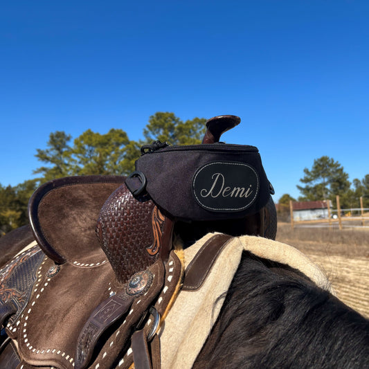 Personalized Horse Saddle Bag, Black Pommel Bag Horse Saddle, Horse Tack, Horse Gifts, Horse Stuff, Equestrian Gifts, Saddle Accessories