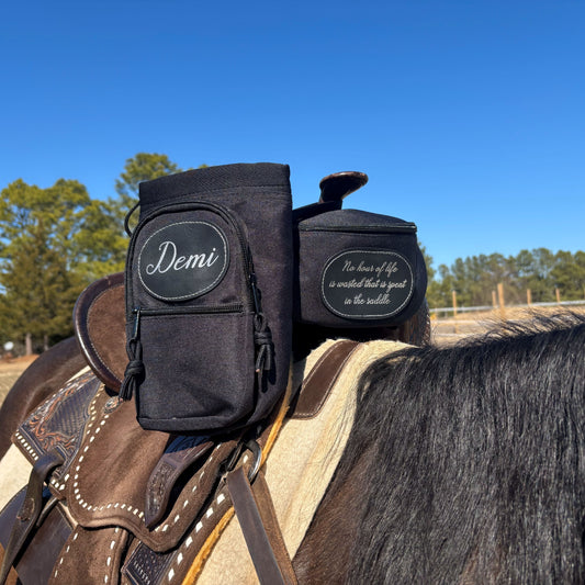 Personalized Horse Saddle Black Pommel Bag & Bottle Holder Set, Horse Tack, Horse Gifts, Horse Stuff, Equestrian Gifts, Saddle Accessories