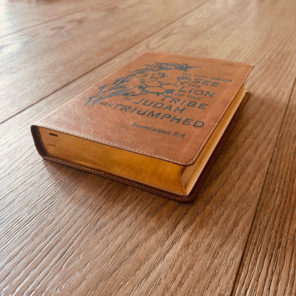 Personalized NKJV Bible: Create Your Own Custom Engraved Design with a Designer, Wide - Margin Reference New King James Version Holy Bible - Religious Books - Aylev