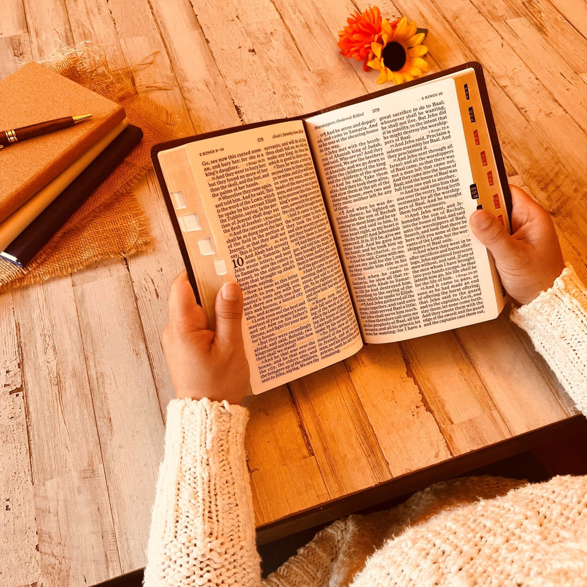 Custom Engraved KJV Large Print Reference Bible with Full‑Color Maps, King James Version, Personalized Christian Gift, Baptism Gift - Religious Books - Aylev