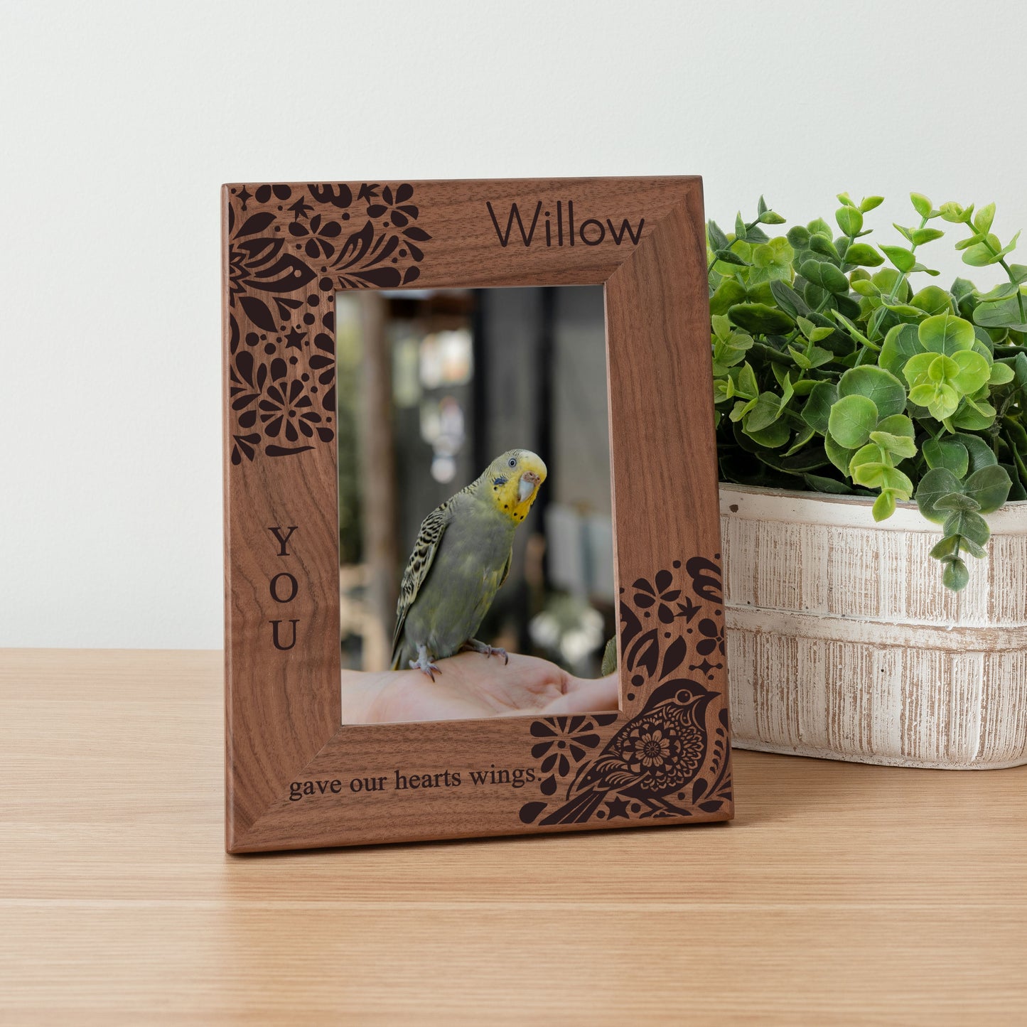 Personalized Bird Picture Frame, Genuine Walnut Bird Photo Frame 4x6, Bird Picture Wall Decor, Bird Memorial Gift, Bird Loss Gifts