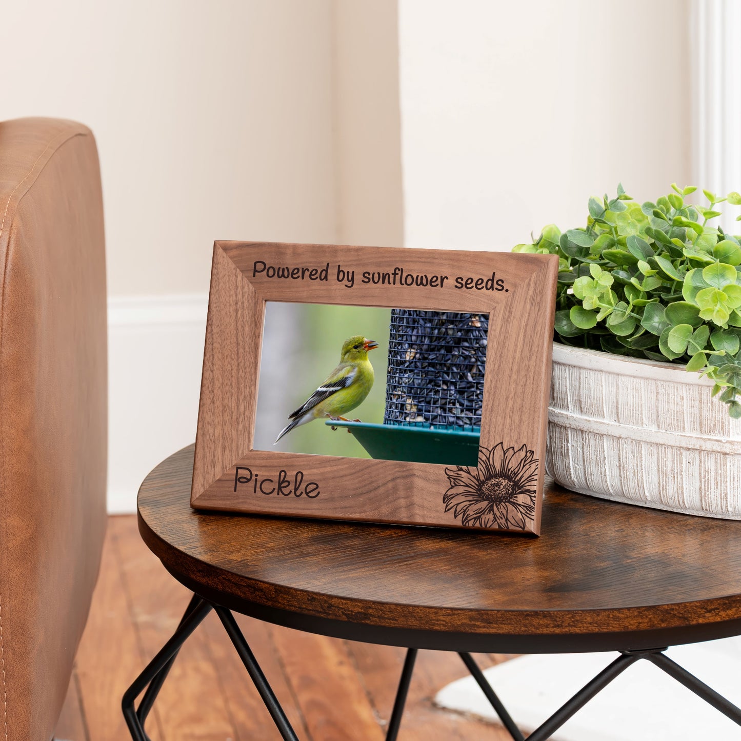 Personalized Bird Picture Frame, Genuine Walnut Bird Photo Frame 4x6, Bird Picture Wall Decor, Bird Memorial Gift, Bird Loss Gifts