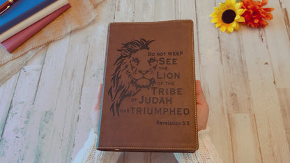 Personalized NKJV Bible: Create Your Own Custom Engraved Design with a Designer, Wide-Margin Reference New King James Version Holy Bible